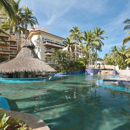 Grand Isla Navidad Golf & Spa Resort With Marina バラ・デ・ナビダード エクステリア 写真 The swimming pool at the resort