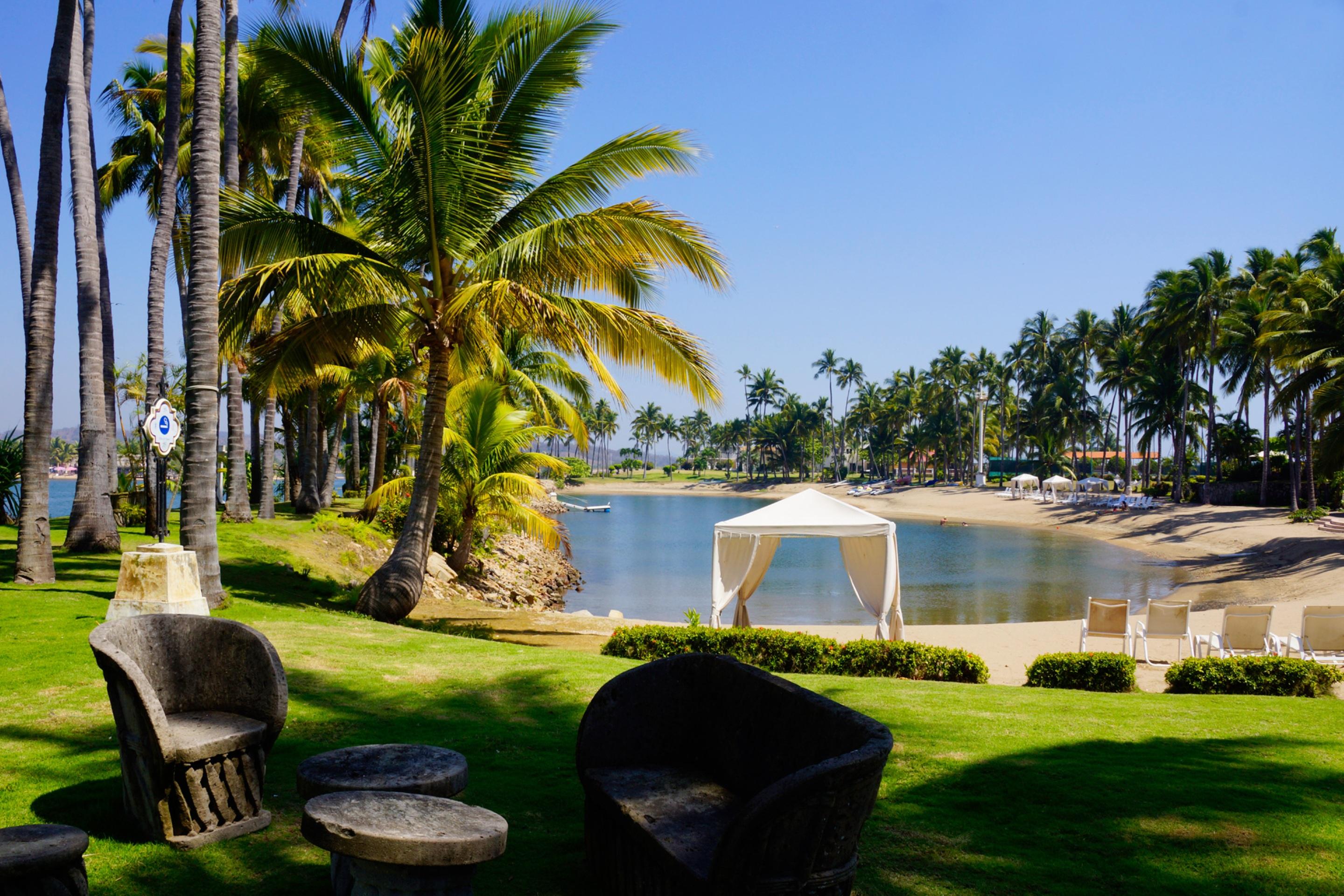 Grand Isla Navidad Golf & Spa Resort With Marina バラ・デ・ナビダード エクステリア 写真 View of the beach at the Sheraton Kona Resort